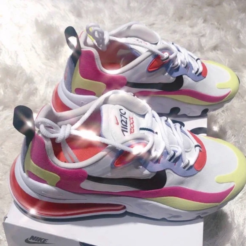 💞WMNS AIR MAX 270 REACT SNKRS Nike (7.5)
